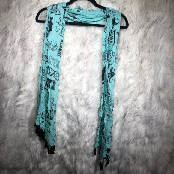 Primitives by Kathy Light Blue Southern & Country Themed Scarf - Picture 3 of 8